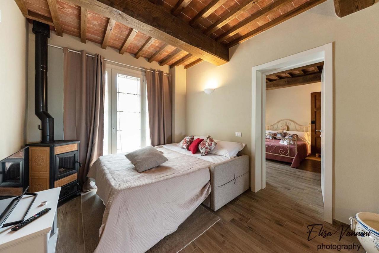 דירות Forcoli La Casa Delle Rondini מראה חיצוני תמונה
