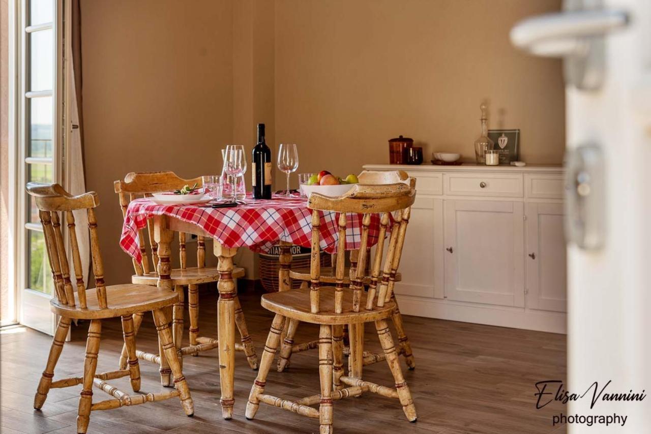 דירות Forcoli La Casa Delle Rondini מראה חיצוני תמונה